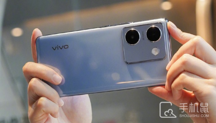 vivo Y100t搭载的是什么系统？