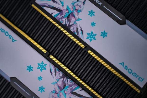 阿斯加特X ROG联名DDR5内存条怎么样 阿斯加特X ROG联名DDR5内存条详细评测