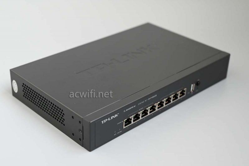 TL-R5408PB-AC一体机怎么样? TPLINK TL-R5408PB-AC路由器拆机测评