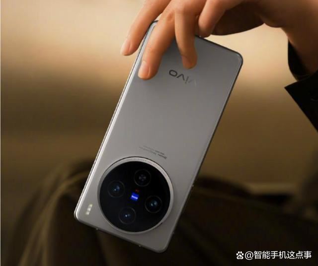 为什么劝大家考虑vivo X100S而不是S Pro版? 两款手机对比分析