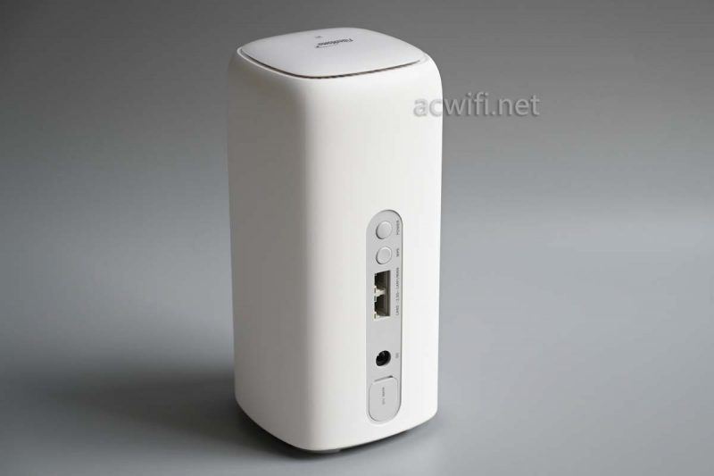 FiberHome烽火新款 Wi-Fi 7 CPE Pro移动路由器拆机评测