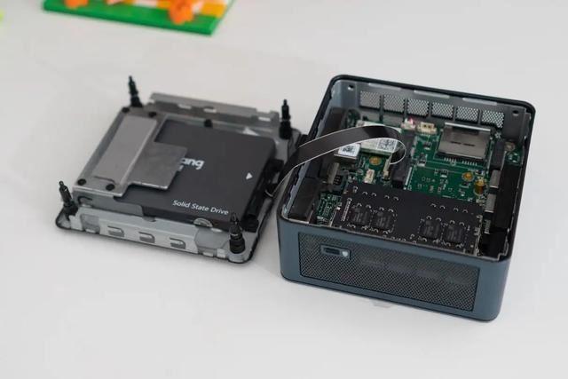 电脑主机怎么加装固态硬盘扩容? 超详细SSD选购安装指南