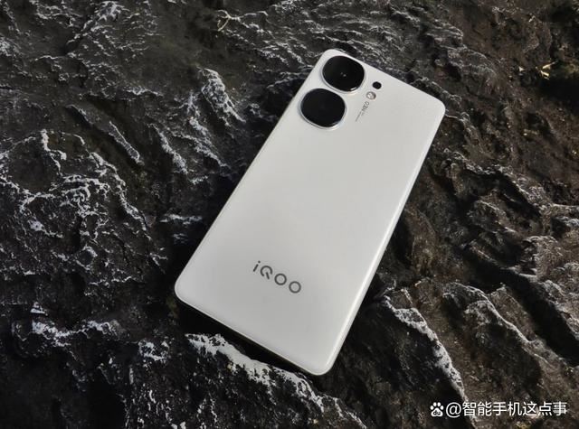 iQOO Neo9S Pro+真机亮相更多配置曝光