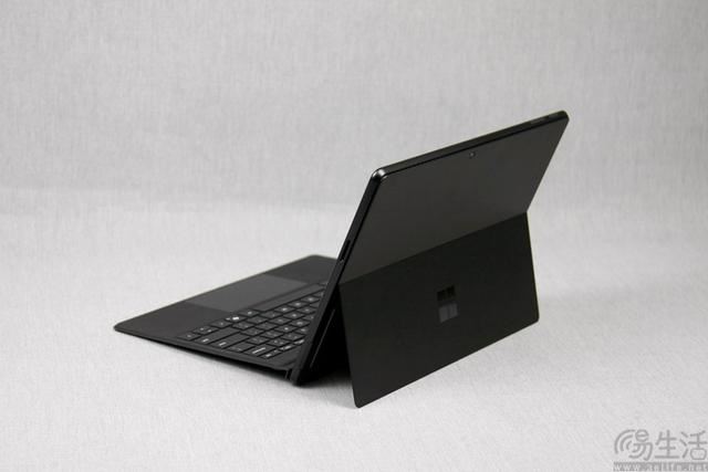 骁龙芯+OLED 屏幕+AI! Surface Pro 11平板优缺点评测