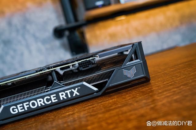 I5 13600KF+B760M重炮手+TUF RTX4070TIS主机组装教程