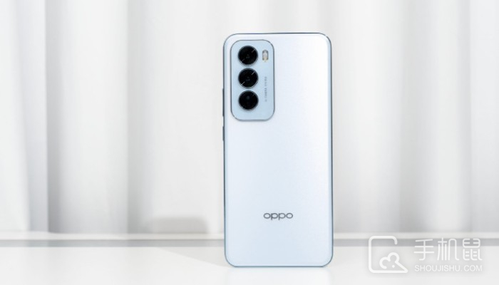 OPPO Reno 12中框是什么材质？