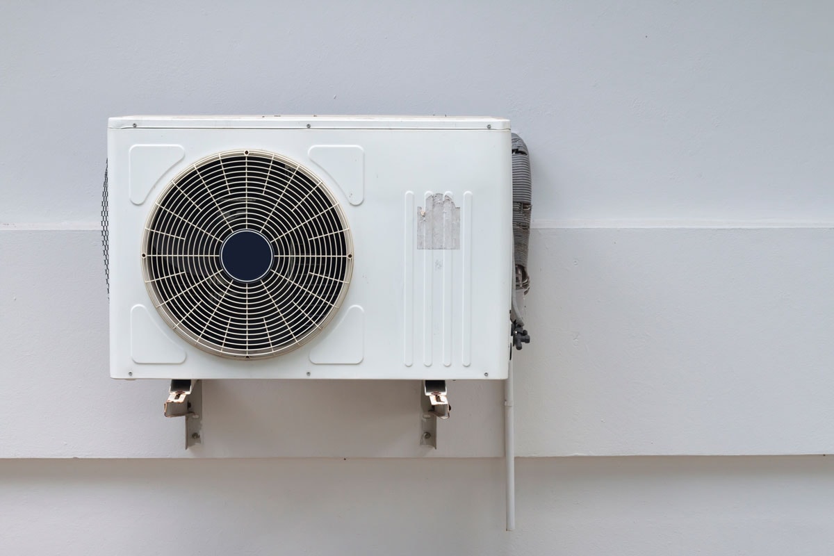 空调外机 External unit of air conditioner