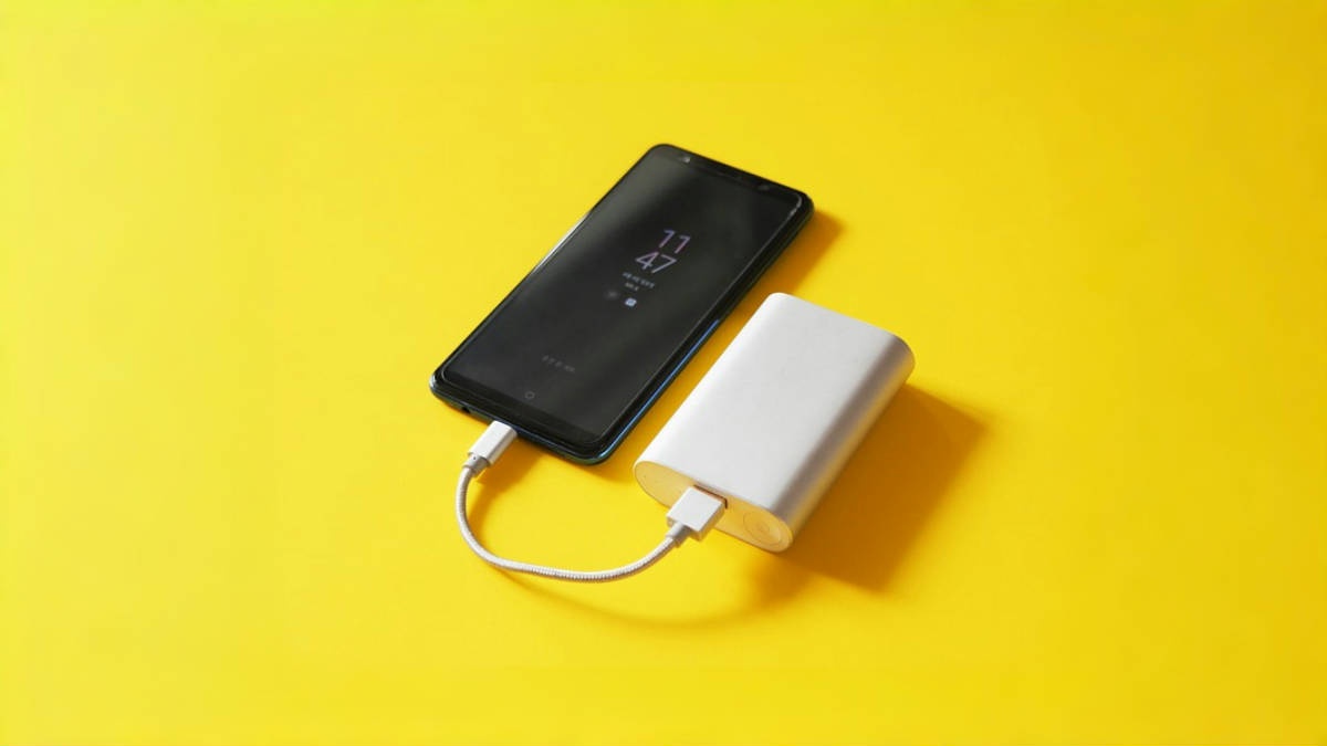 充电宝 power bank