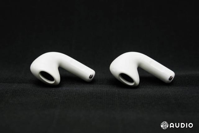 苹果 AirPods 4 降噪版与普通版有何区别? AirPods4降噪与普通版对比