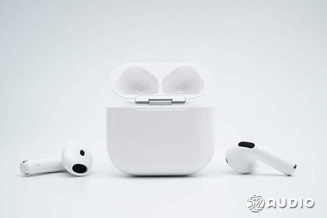 Apple苹果AirPods 4真无线耳机标准版拆解测评