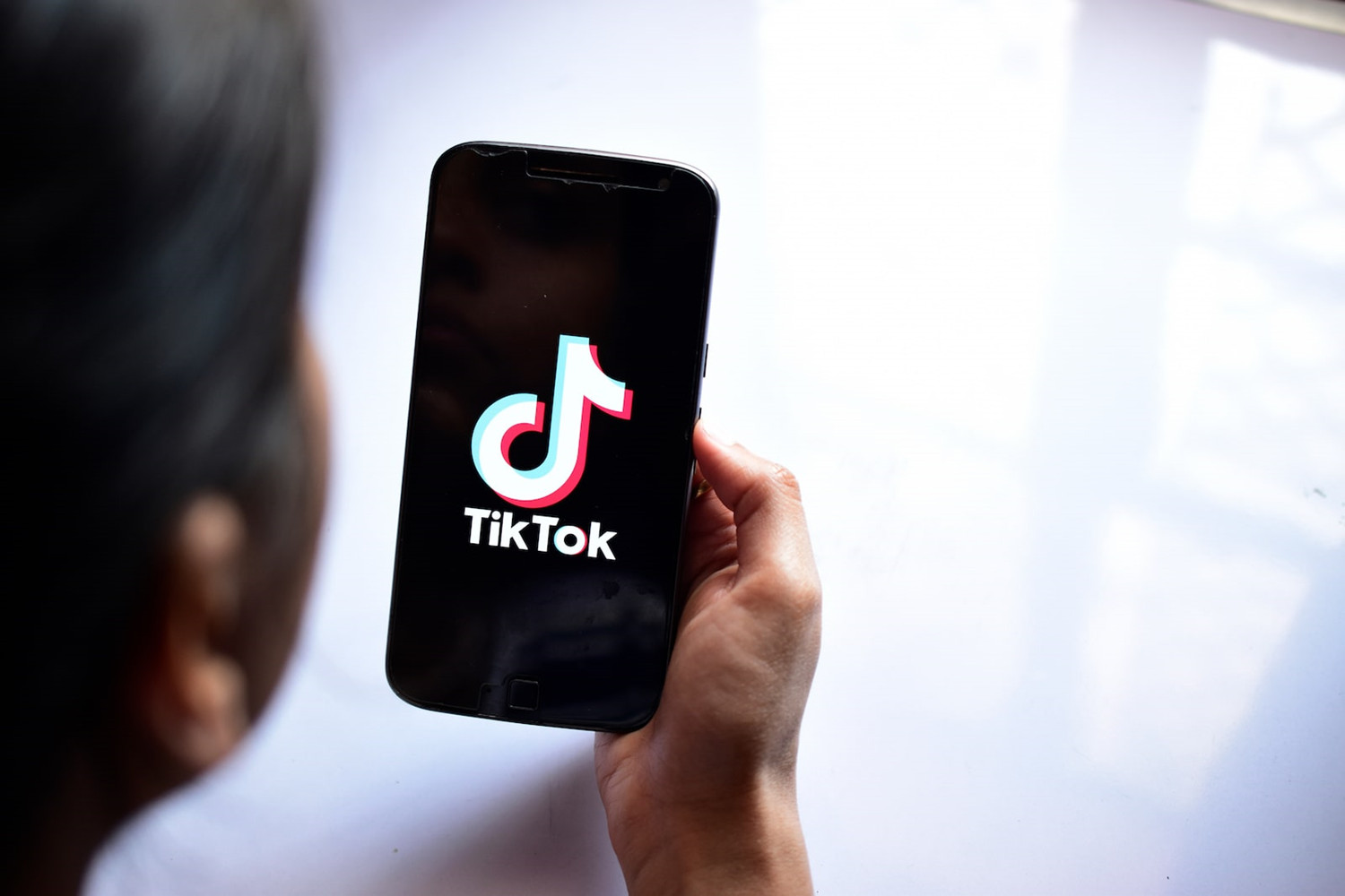 抖音 TikTok