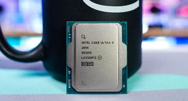 Core Ultra 9 285K和Ryzen 9 9950X差距大吗? 处理器游戏性能对比测评