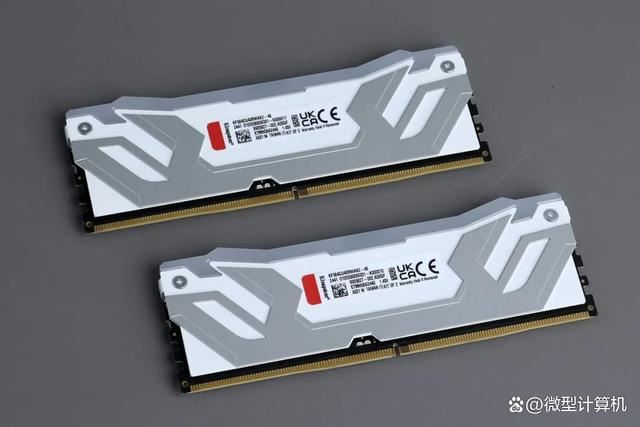 默认DDR5 8400! 金士顿 FURY 叛逆者DDR5 CUDIMM RGB内存条测评