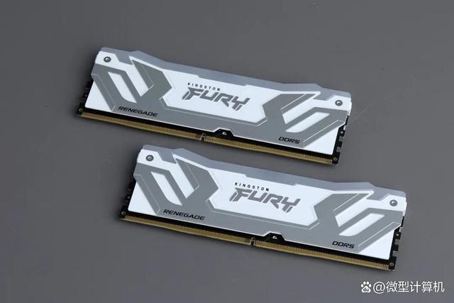 默认DDR5 8400! 金士顿 FURY 叛逆者DDR5 CUDIMM RGB内存条测评