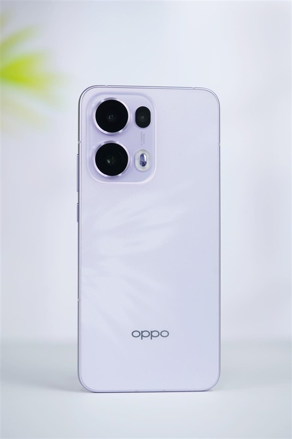 全等深四微曲屏！OPPO Reno13 Pro图赏