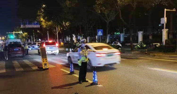 交警查酒驾跑了会有什么后果(交警查酒驾跑了之后会追查吗)