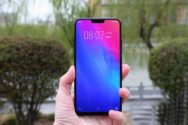 OPPO R15和vivo X21哪个好？vivo X21和OPPO R15全面区别对比评测