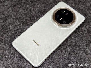 值得升级吗? 不吐不快华为Mate70 Pro更新鸿蒙NEXT5.0.123体验
