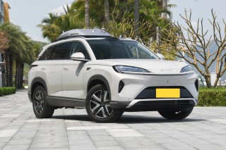 海狮07DM-i搭载DM5.0与天神之眼全新上市，价格及性能解析
