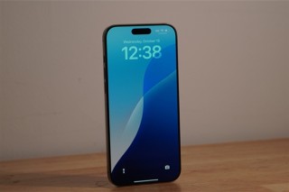 折叠屏iPhone首发三星全新面板，革命性技术，折痕几乎不可见