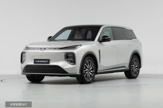 长安启源Q07与比亚迪宋PLUS家庭出游选择对决！