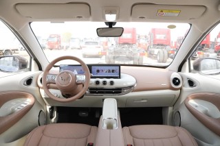 6.78万5座无框门小车，真香！年轻人的理想出行伴侣——330km续航之选