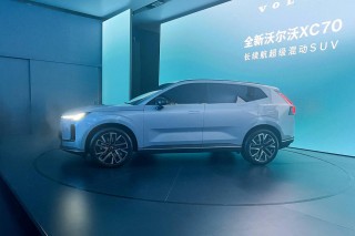 沃尔沃全新XC70亮相，能否引领品牌逆袭之路？