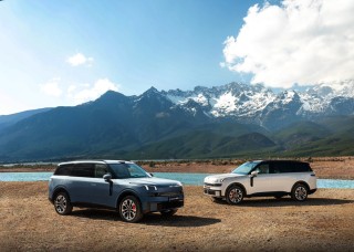 领克900旗舰SUV，家庭大六座新宠，价格震撼破30万！