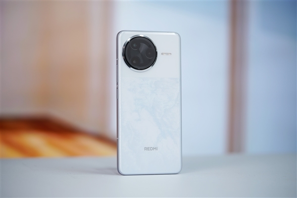 Redmi K80至尊版规格大揭秘，天玑9400+独显双芯，IP68加持直屏旗舰登场  第2张