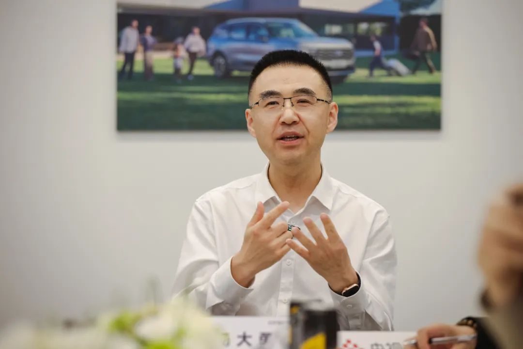 长安福特逆袭车市，高端市场中的反向操作战略之道  第1张